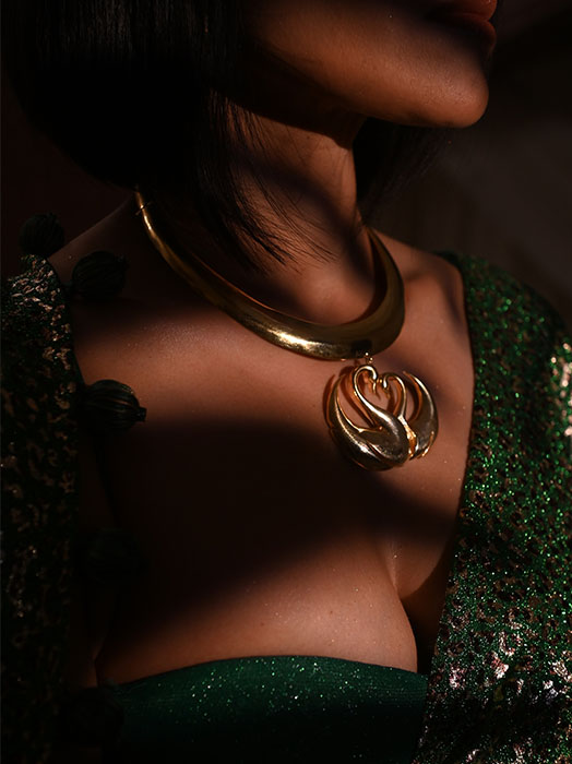 Jewellery - Round Choker Necklace, Earrings, Belt