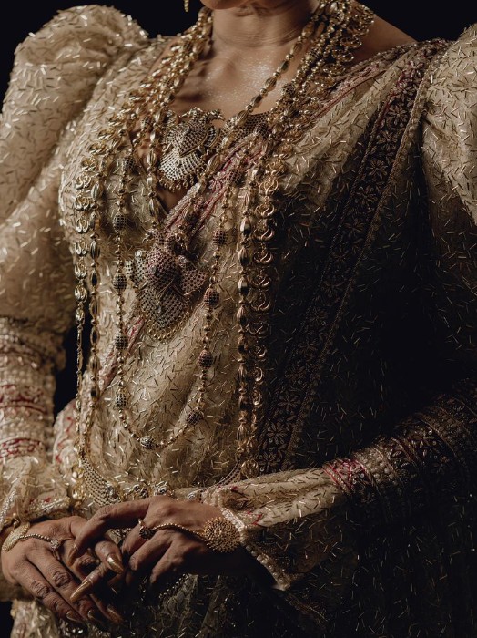 Berunda Pakshiya Traditional Jewellery Set